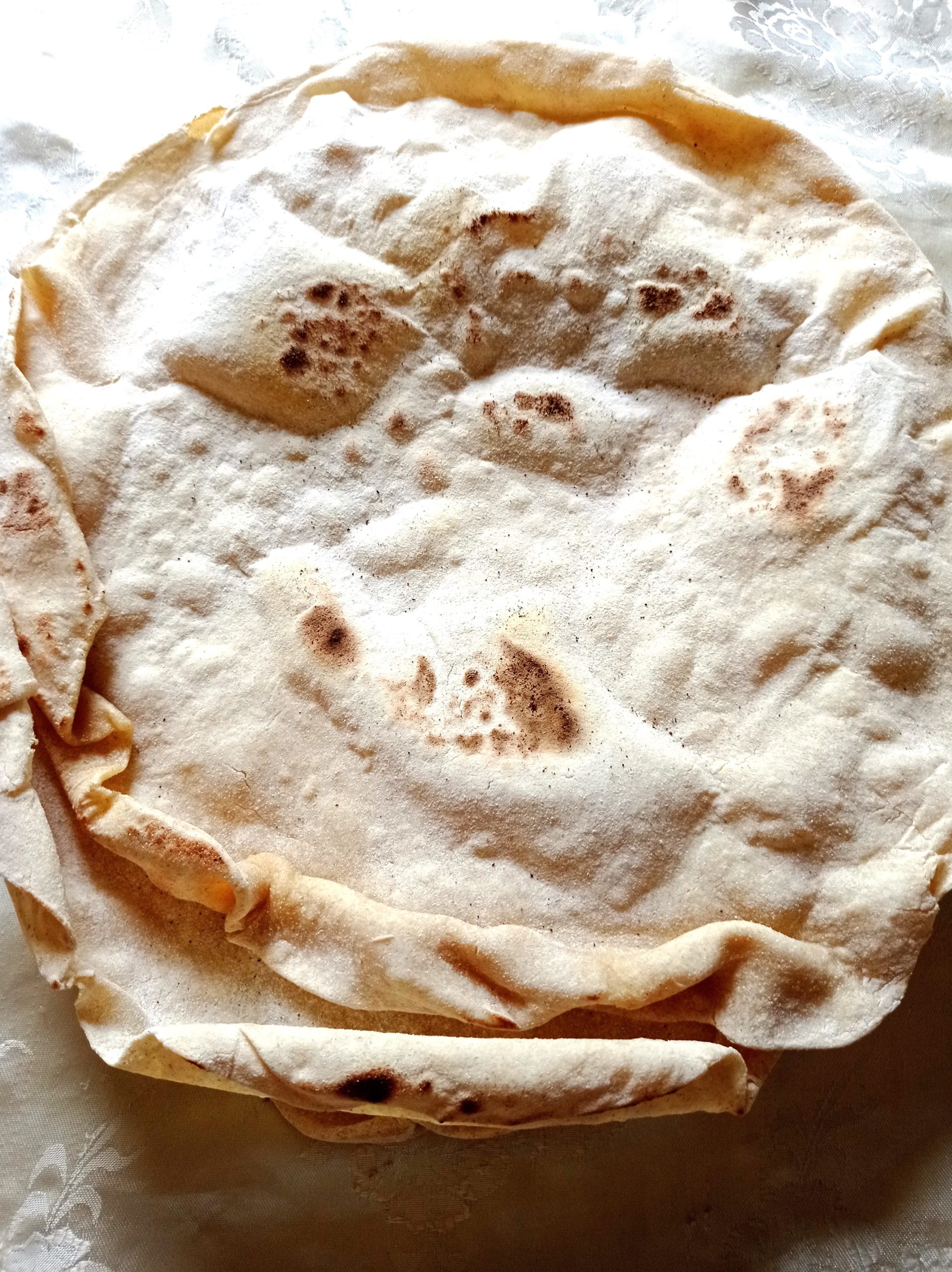 Piadinë. Receta gatimi. Dieta mesdhetare.