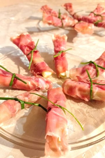 Selino me Philadelphia dhe crudo. Receta gatimi. Dieta mesdhetare.