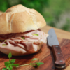 Panine me mortadella. Receta gatimi. Dieta mesdhetare.